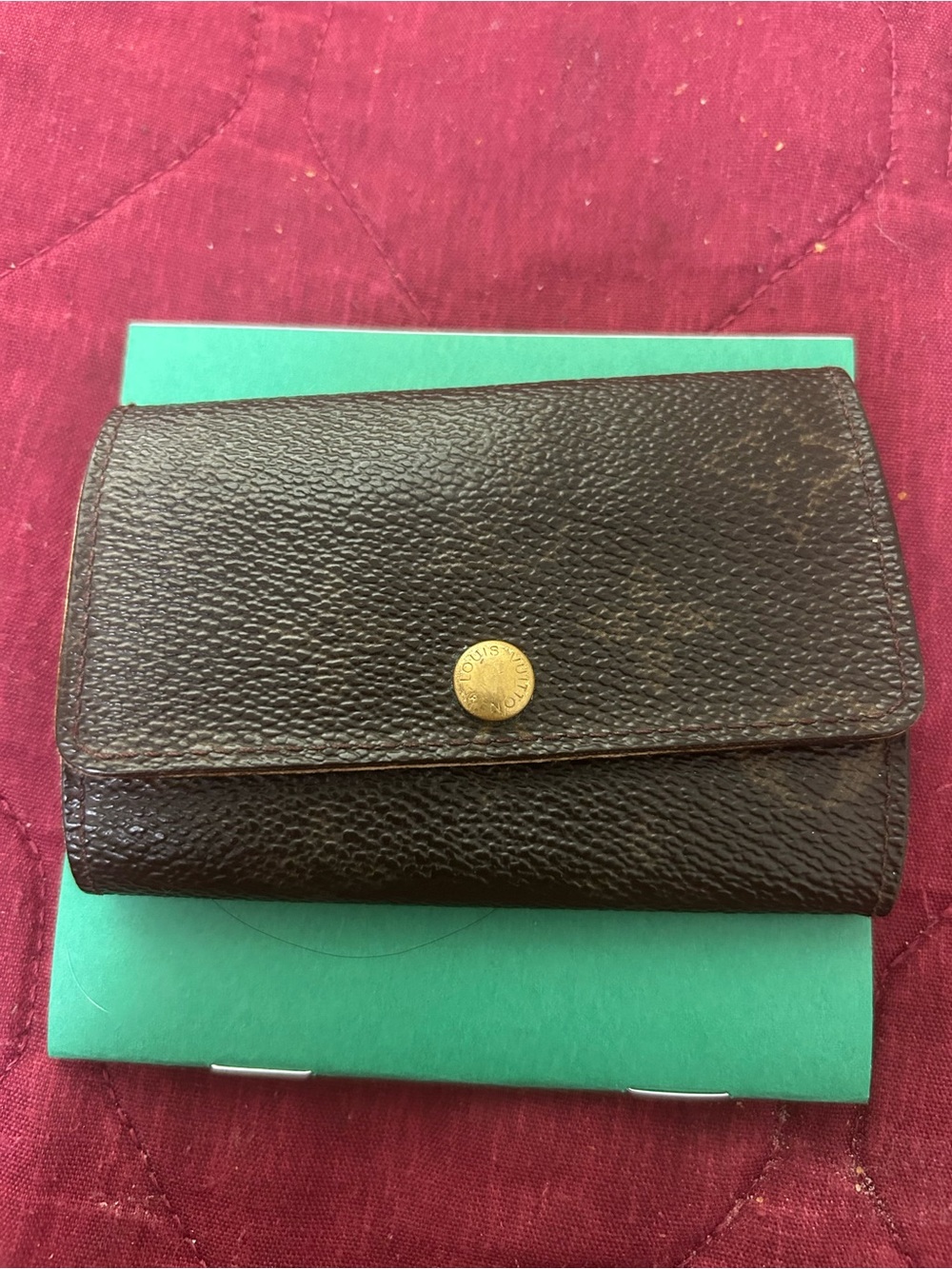 Authentic Louis Vuitton key case